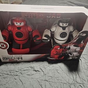 Jib vs Jab Fighting Robots